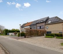 Ruime kangoeroewoning van ca. 308 m² te koop in Wilrijk