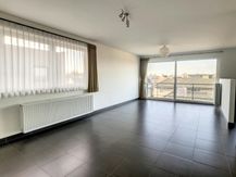 Sfeervol appartement te huur met 2 slaapkamers aan de damse vaart.