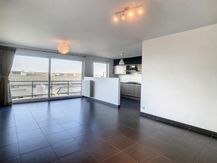 Sfeervol appartement te huur met 2 slaapkamers aan de damse vaart.
