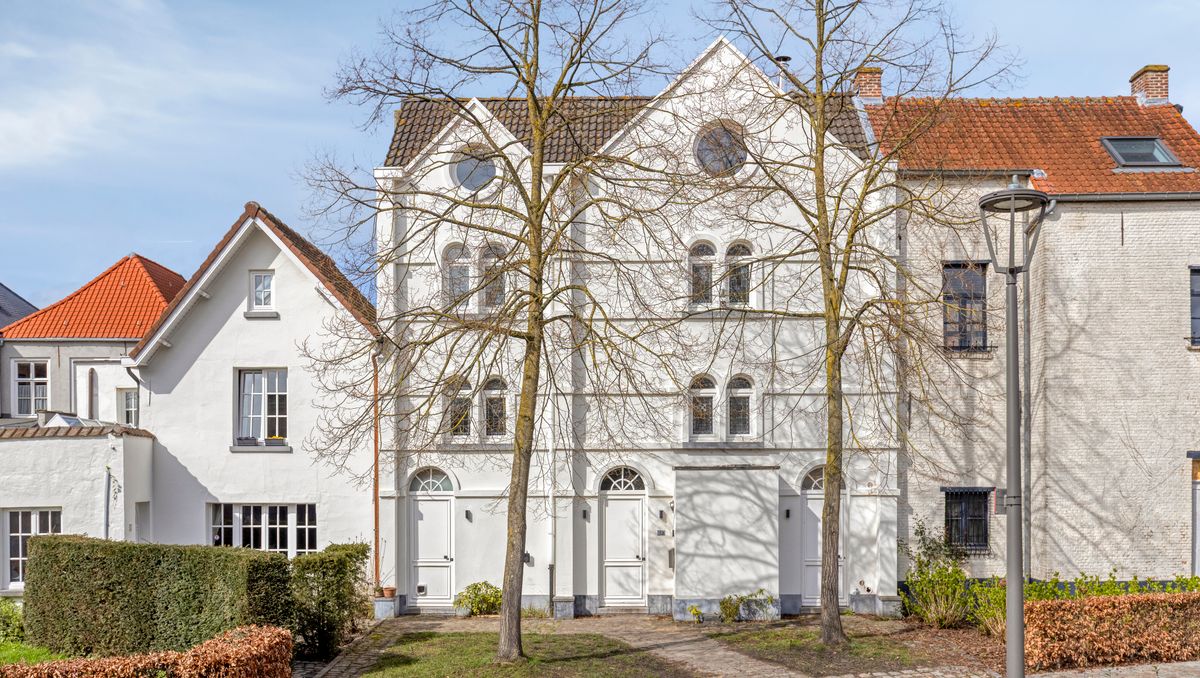 Historisch pand te koop in het charmante Antwerpen-Lillo