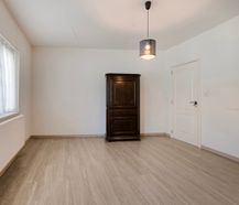 Spacieuse maison mitoyenne de 5 chambres sur un terrain de 9a13ca près de Thor Park