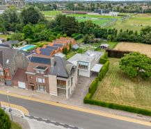 Maison de 4 chambres avec studio à louer à Waregem !