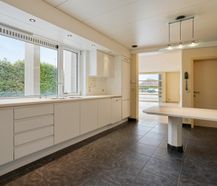 Maison de 4 chambres avec studio à louer à Waregem !