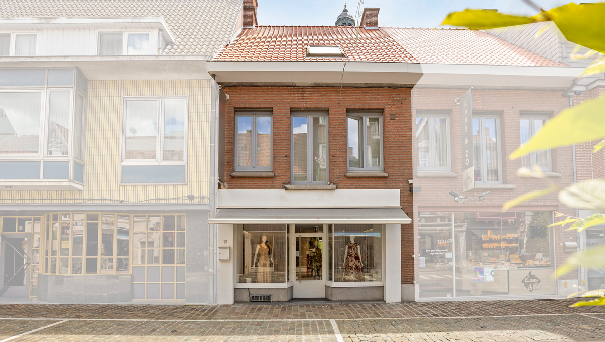 Handelspand te huur voor pop-up in Manestraat, Roeselare