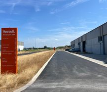 Unité PME récemment construite à vendre à Tielt sur environ 240 m²