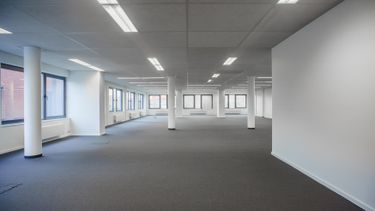 Kantoor van ca. 307 m² in het Clintonpark in Roeselare