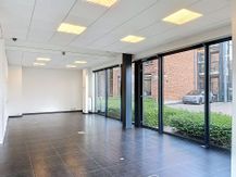 Instapklaar kantoor (ca. 120 m²) te huur in Gent