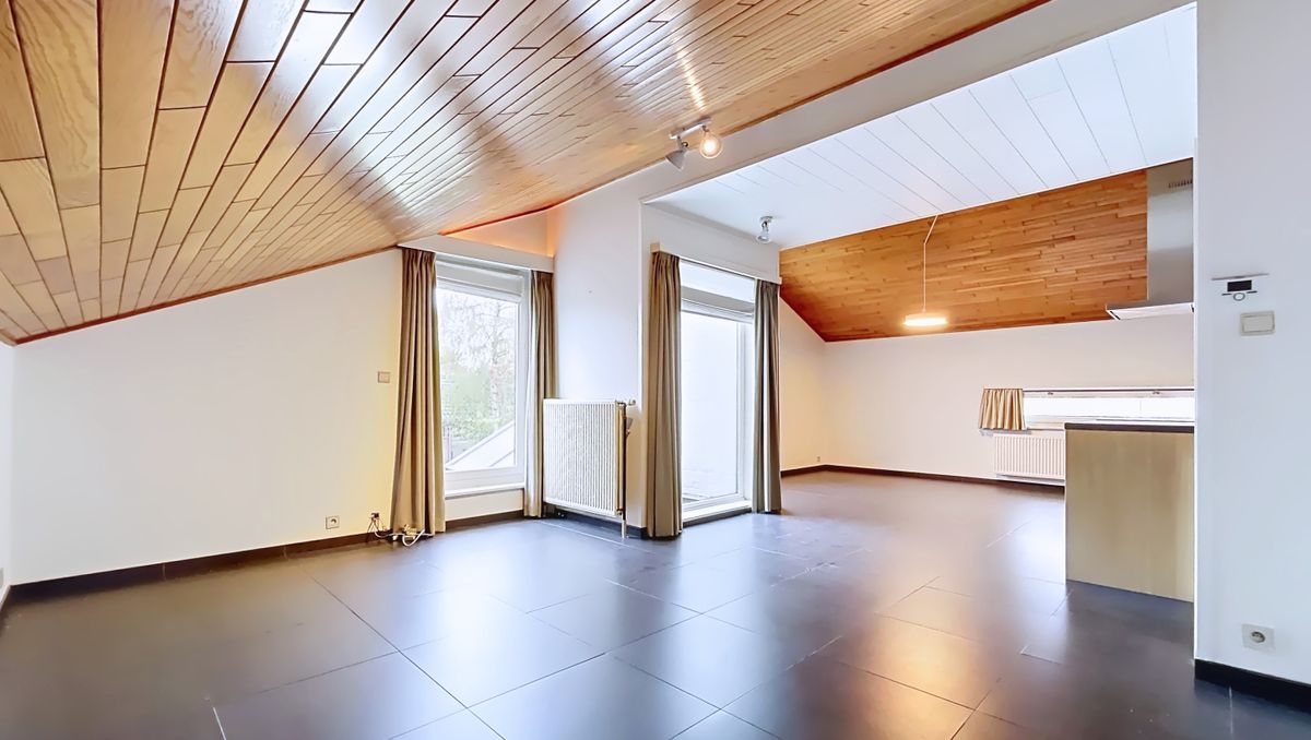 Dakappartement met 3 slaapkamers te huur in Kalmthout!