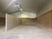 Verschillende frigo loodsen te huur per kist in Lo