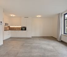 Appartement met 2 slaapkamers en tuintje in centrum Koksijde