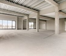 Handelspand vanaf ca. 325m² op commerciële ligging
