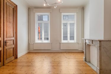 Authentic 4-bedroom townhouse in the heart of Roeselare