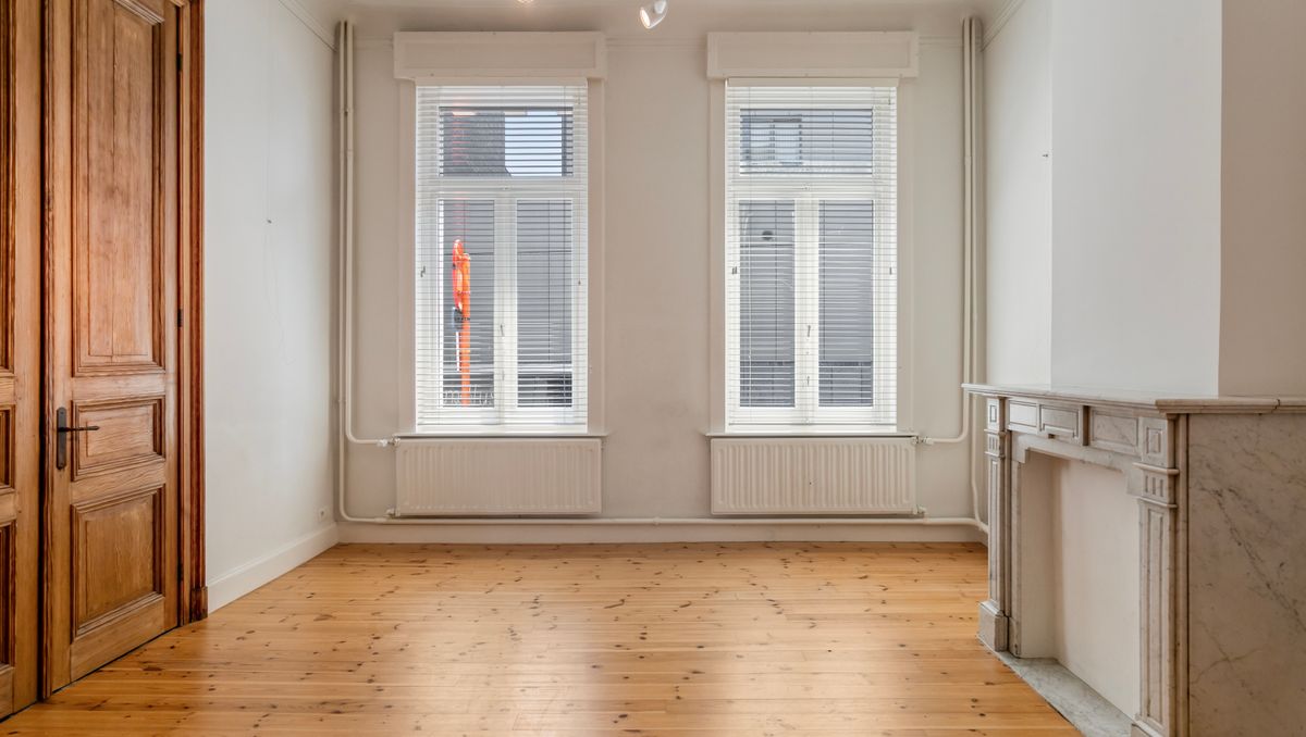 Authentic 4-bedroom townhouse in the heart of Roeselare