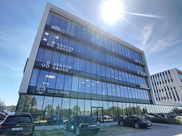 Ready to move in and furnished office for rent in Waregem
