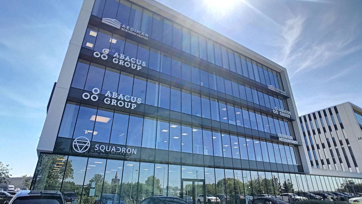 Ready to move in and furnished office for rent in Waregem