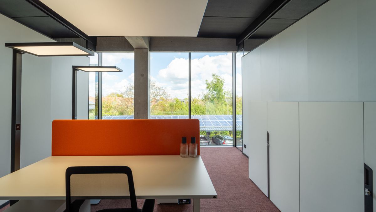 Office space for rent in the business center in Roeselare