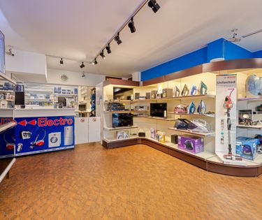 Espace commercial avec une visibilité maximale à Neder-Over-Heembeek