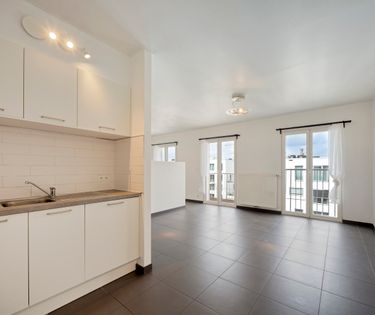 Studio penthouse avec vue sur Tour & Taxis à vendre