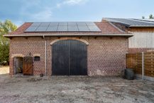 Alleenstaand huis te koop in Vleteren met weide en bijgebouw