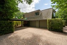 Architecturale villa gelegen in Varsenare