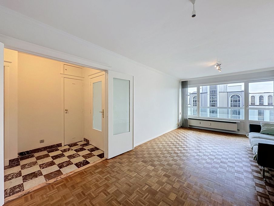 Stijlvol appartement met waterzicht op de Kouter In Gent 