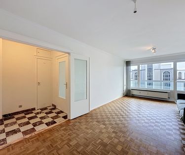 Stijlvol appartement met waterzicht op de Kouter In Gent