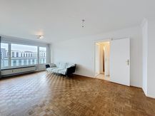 Stijlvol appartement met waterzicht op de Kouter In Gent 