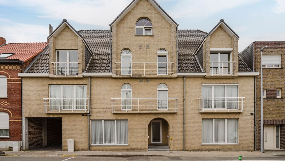 Instapklaar 2-slaapkamerappartement in hartje Harelbeke