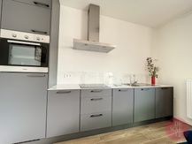 Canal Wharf | Récent studio meublé de ±50m² + terrasse