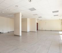 Handelspand 190m² te koop aan de kust in De Panne
