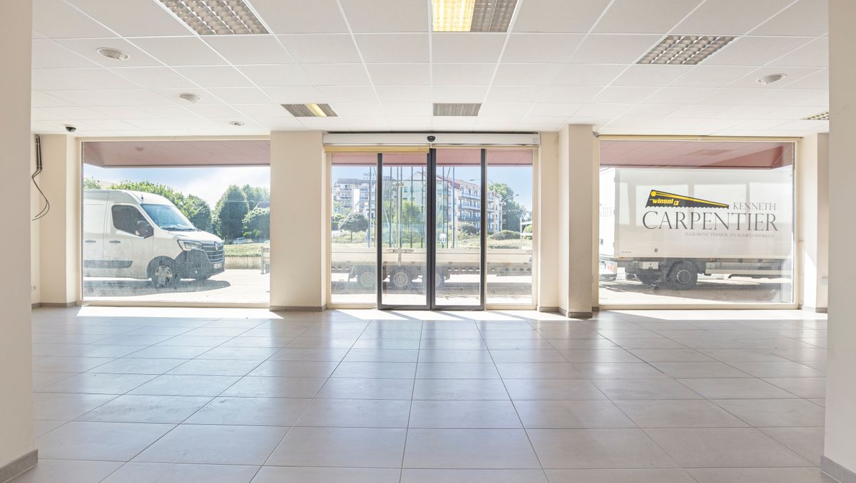 Handelspand 190m² te koop aan de kust in De Panne