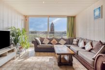 Instapklaar 2-slaapkamerappartement te koop in Berchem