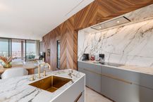Exclusieve penthouse met panoramisch uitzicht in Gent