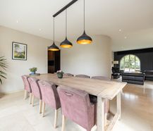 gerenoveerd huis met zwembad op 17 are te koop in Kasterlee