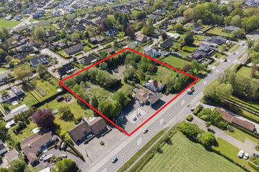 Ontwikkelingsgrond met verhuurd tankstation te koop Deinze