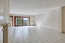Spacieux appartement de deux chambres (104m²) à vendre !
