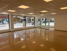Office to rent in Sint-Michielsstraat, Roeselare