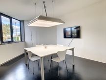 Instapklaar kantoor van ca. 21 m² in BC 3koningen Torhout