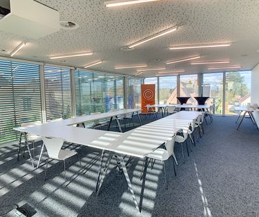 Instapklaar kantoor van ca. 21 m² in BC 3koningen Torhout