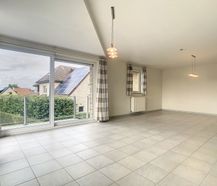 Appartement met twee slaapkamers en ruim terras te koop