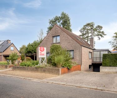 Goed gelegen huis te koop in Lichtaart
