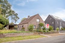 Goed gelegen huis te koop in Lichtaart
