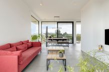 Hoogwaardig afgewerkte villa te koop op rustige locatie