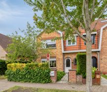 Halfopen huis op rustige locatie te koop met 3 slaapkamers