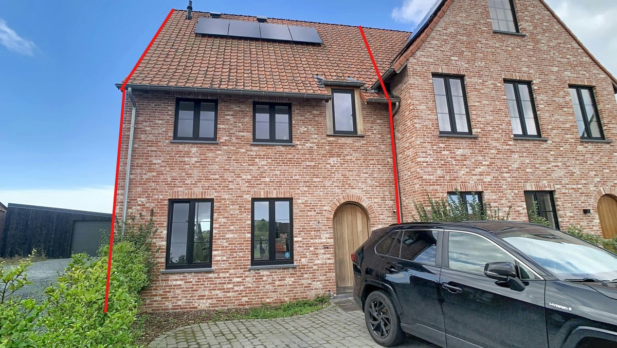 Nieuwbouwwoning met 3 slaapkamers te huur in Oostkamp