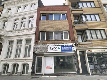 Handelsgelijkvloers ca. 120 m² te koop in Antwerpen