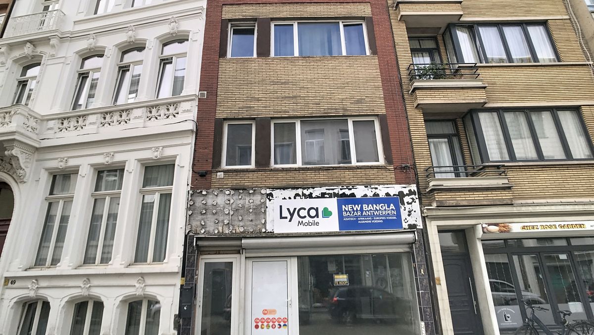 Handelsgelijkvloers ca. 120 m² te koop in Antwerpen