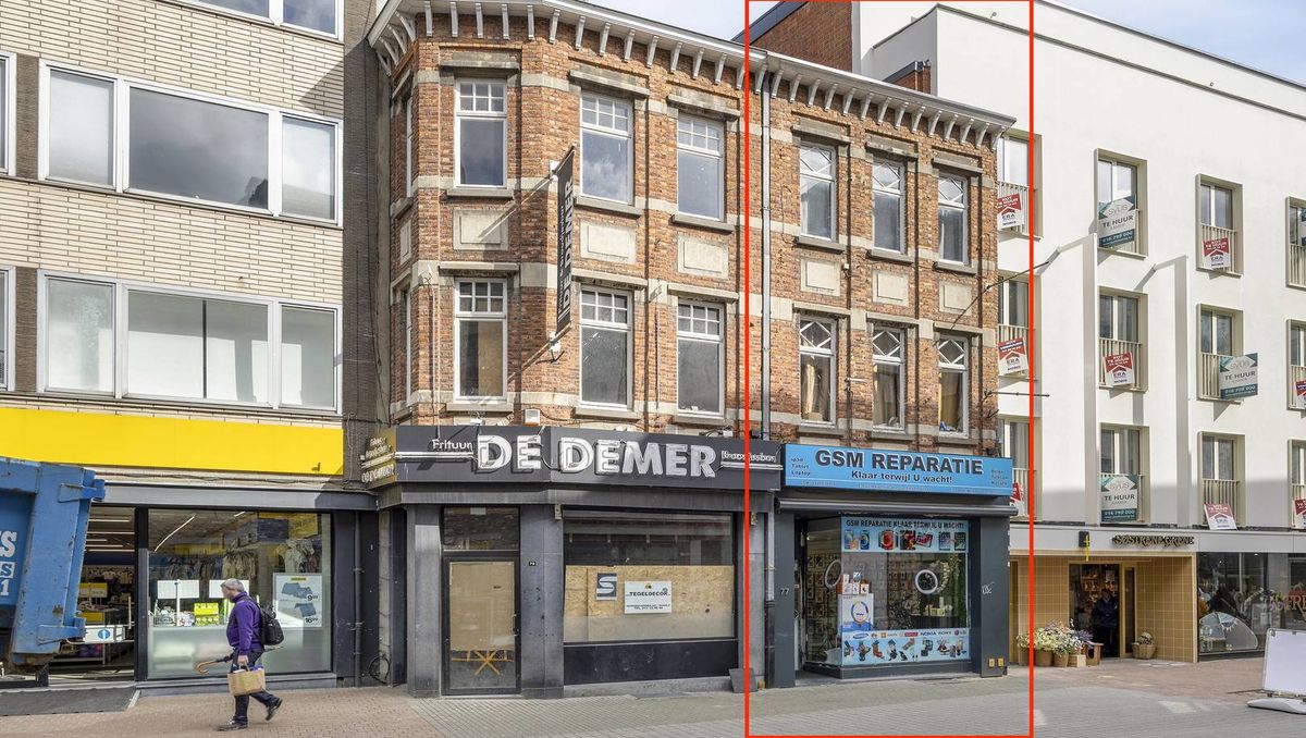local commercial de m² à vendre dans un emplacement privilégié à Hasselt