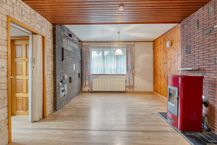 Solide driegevelwoning aan rustig pleintje in Vilvoorde.