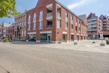 Commercieel handelspand/praktijkruimte van ca. 364 m² te huur op toplocatie in Aarschot